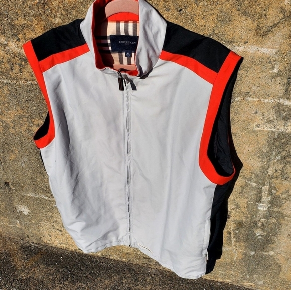 Burberry Men's Golf Vest XL - Picture 11 of 13
